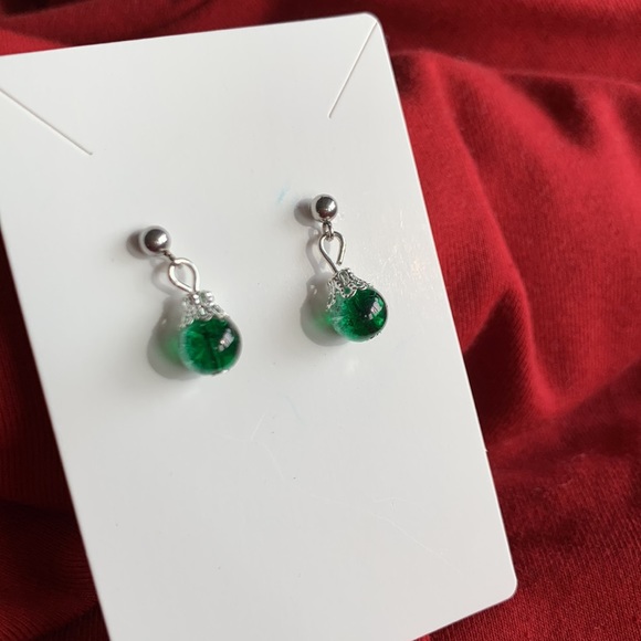 Handcrafted 🟢 Earrings - Picture 6 of 6